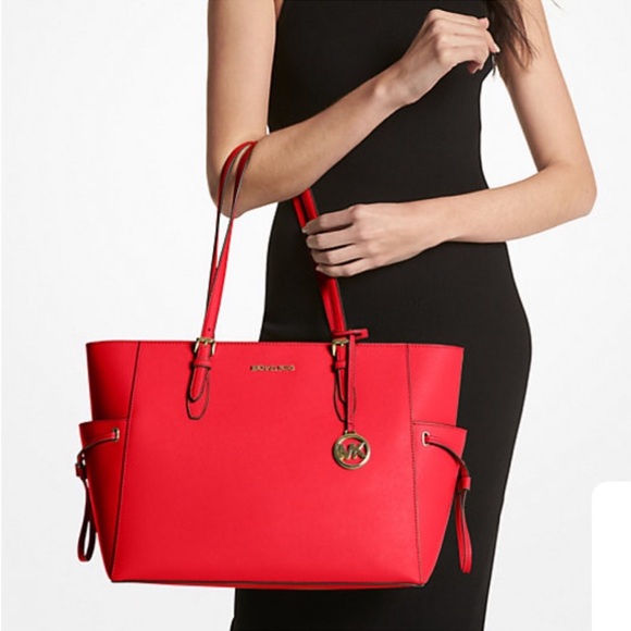 MICHAEL KORS 
Gilly Large Saffiano Leather Tote Shoulder Bag 
COLOR: Bright Red - Picture 14 of 16